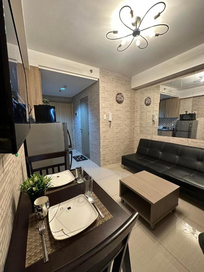 Sabina'S One Bedroom Condo At Shore Tower C Manila Exteriér fotografie